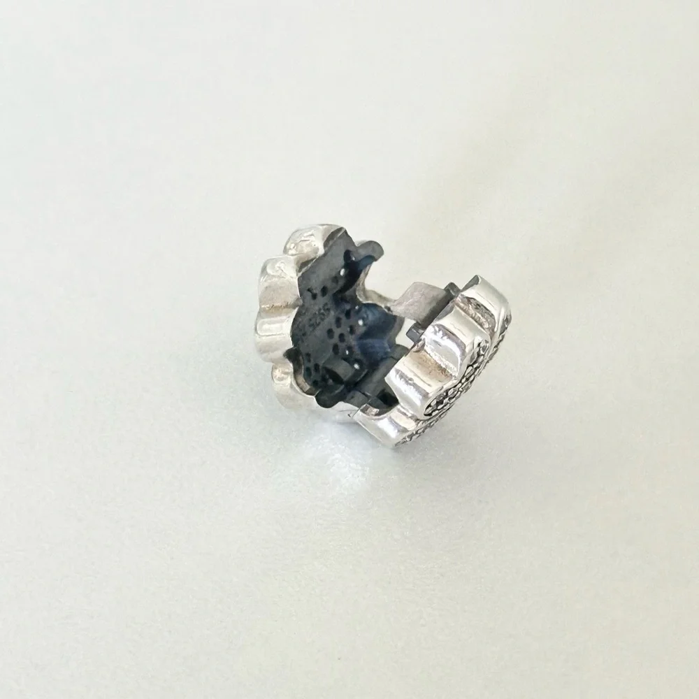 Pandora Petals Of Love Clear CZ Sparkly Flower Heart Rare Retired Clip Charm